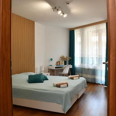 Comfort 37 - Luxury Near The Gondola * בנסקו